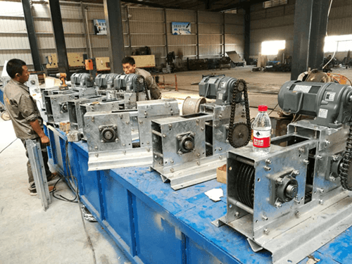 清糞機(jī)上專用的GH臥式齒輪減速馬達(dá)