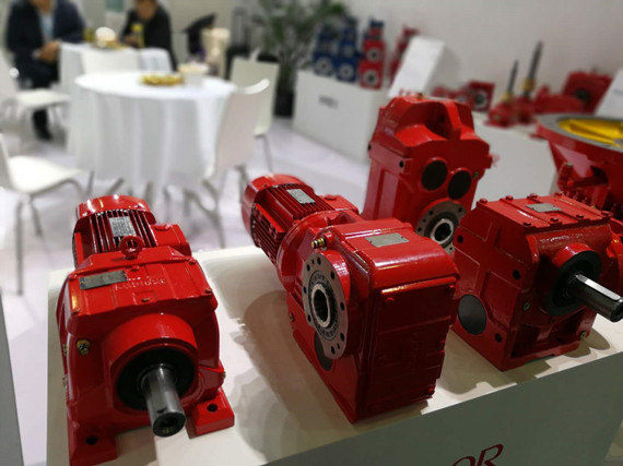 四大系列斜齒輪減速機(jī)