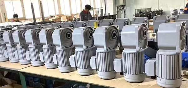 直角減速機，空心軸直角減速機，實心軸直角減速機