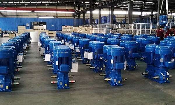 K系列雙出軸減速機(jī) (1).jpg