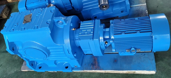 邁傳KR系列組合減速機(jī)