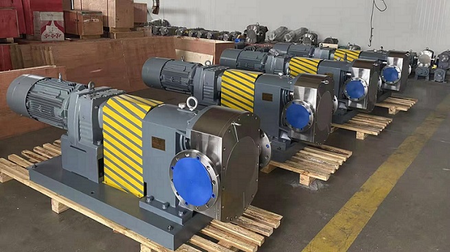 R系列斜齒輪減速機應用在輸送泵上.jpg R系列斜齒輪減速機應用在輸送泵上.jpg