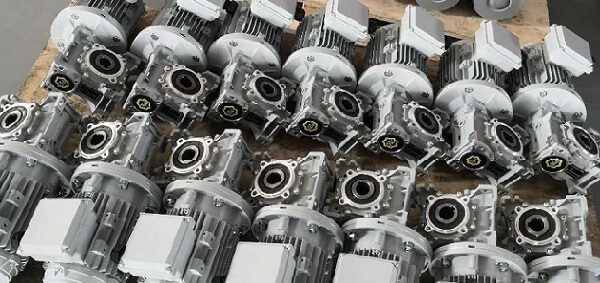 蝸輪蝸桿減速機(jī)