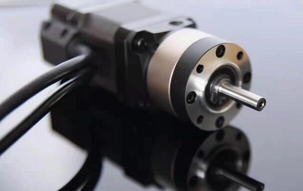 聽說你們都在找這款小車上用的AGV減速機？ (3).jpg