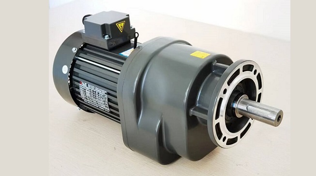 工業(yè)風(fēng)扇減速電機(jī),吊扇電機(jī),7.3米工業(yè)風(fēng)扇專用電機(jī) (10).jpg